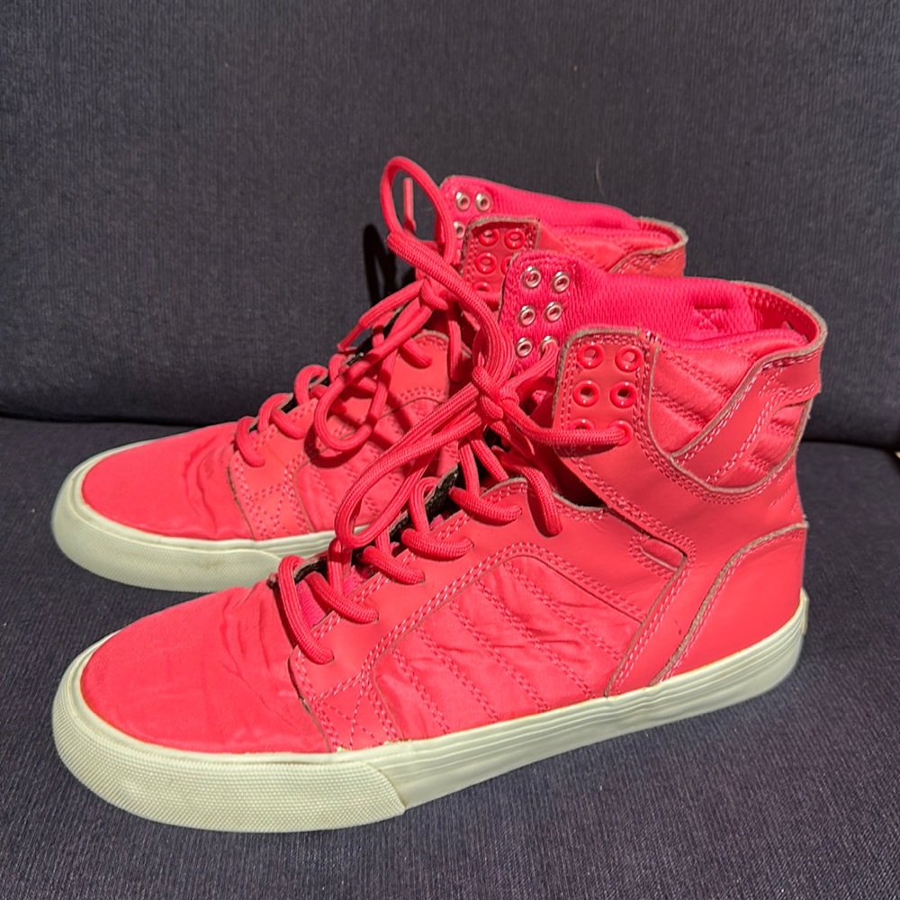HOT PINK SUPRA SKY TOP HIGH TOPS